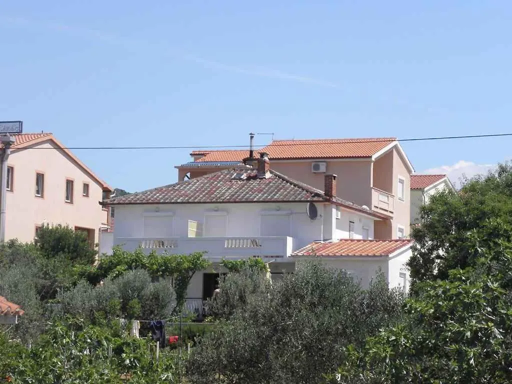 Apartment Barbat 5